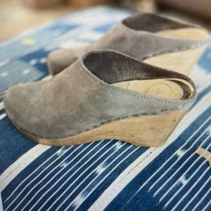 No. 6 New School Wedge Clogs Gray Nubuck 37 (fit 36)